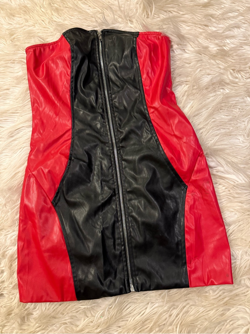 Faux Leather Red and Black Strapless Zip-Front racer costume dress (E8)